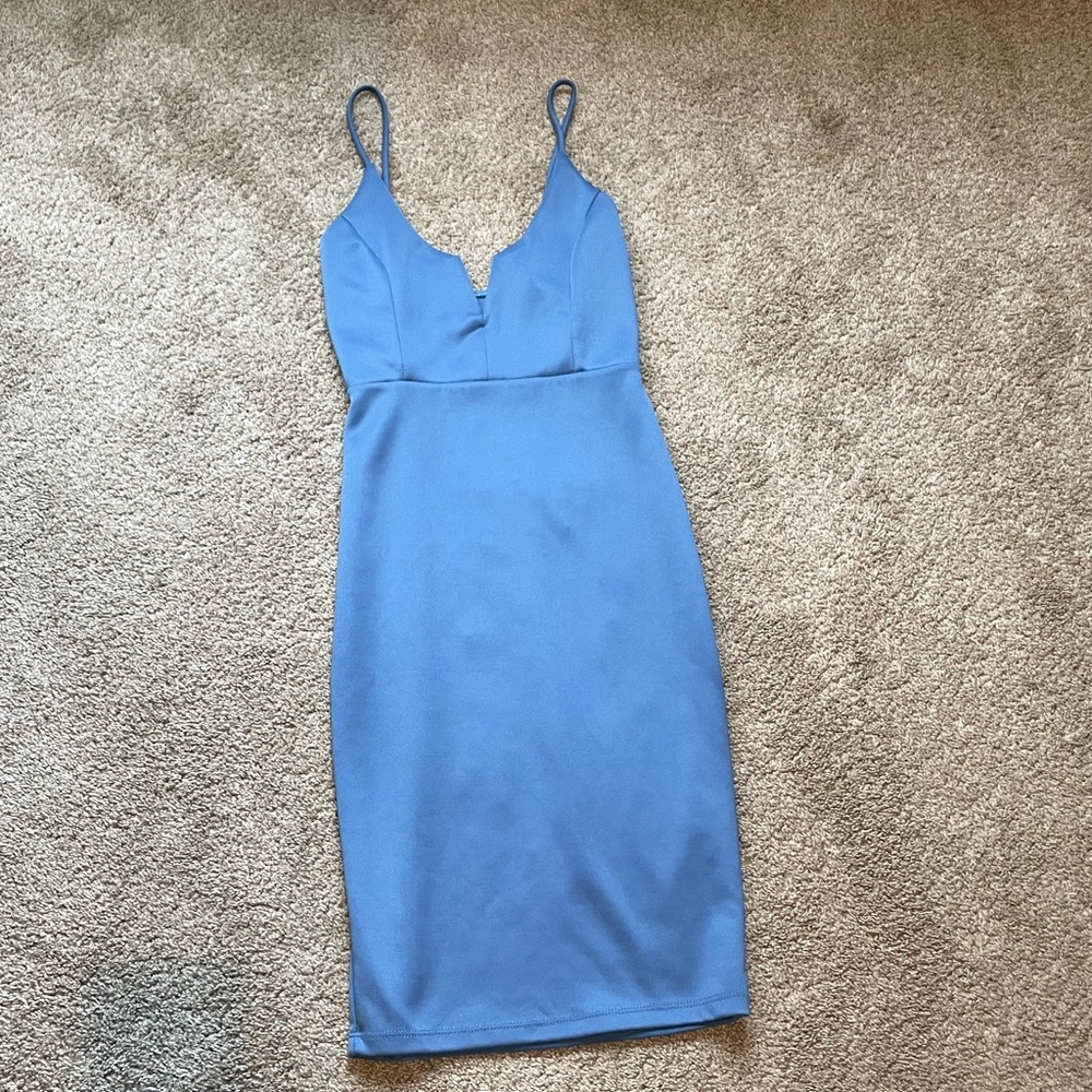 Women’s dress size small